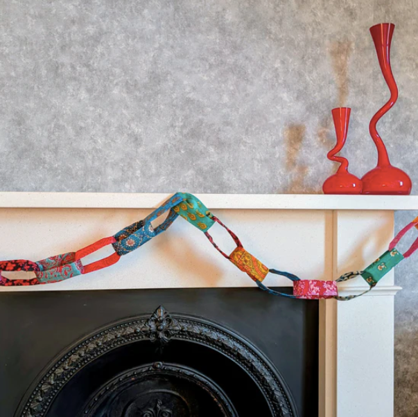 Recycled Sari Chain